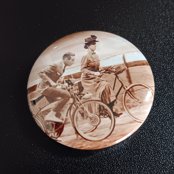 Pee Wee Bike Race Button Pin (Nwt) - Picture 1 of 3